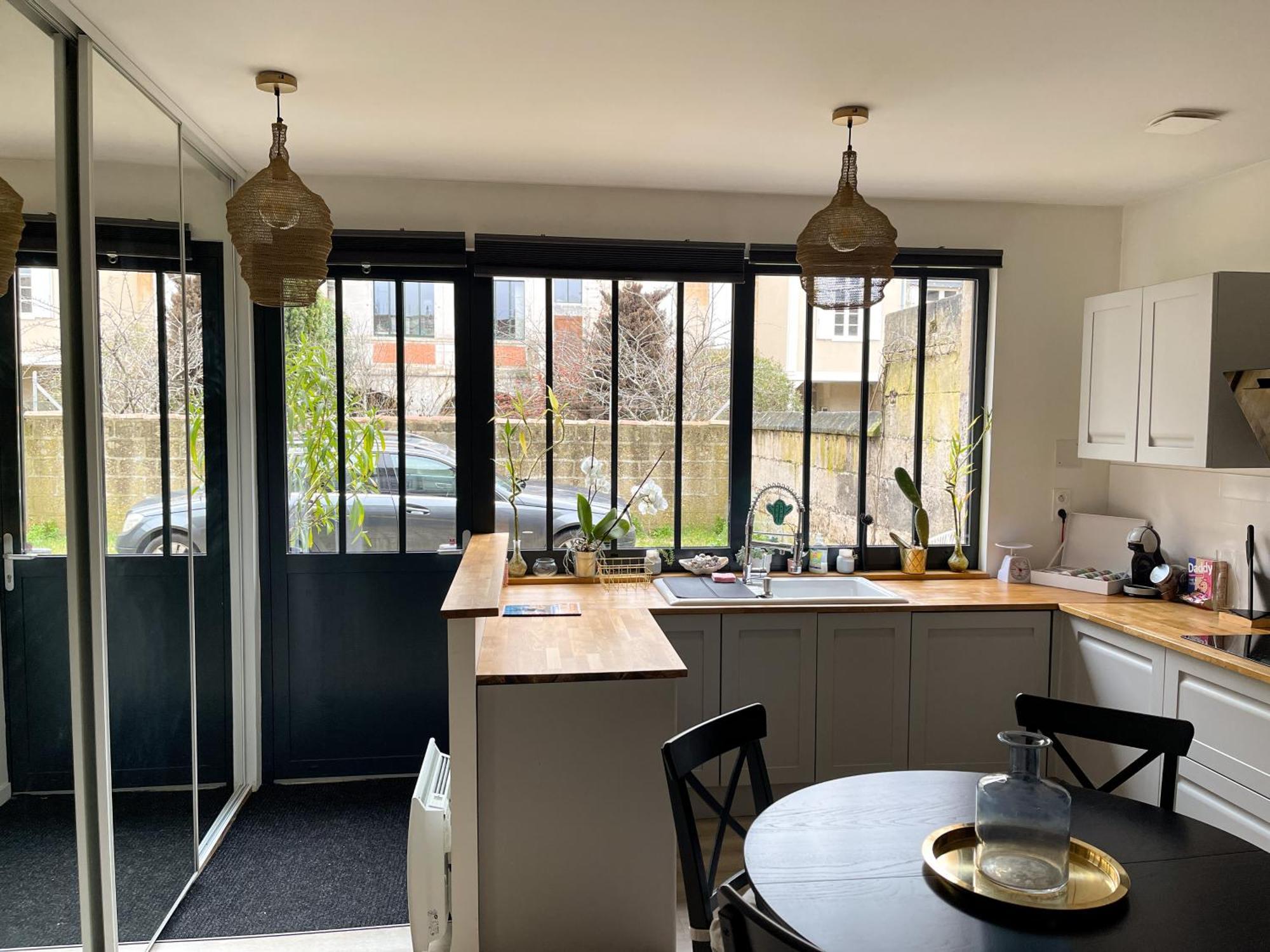 Maison + Parking Prive Au Coeur Angouleme 60M2 Exteriör bild