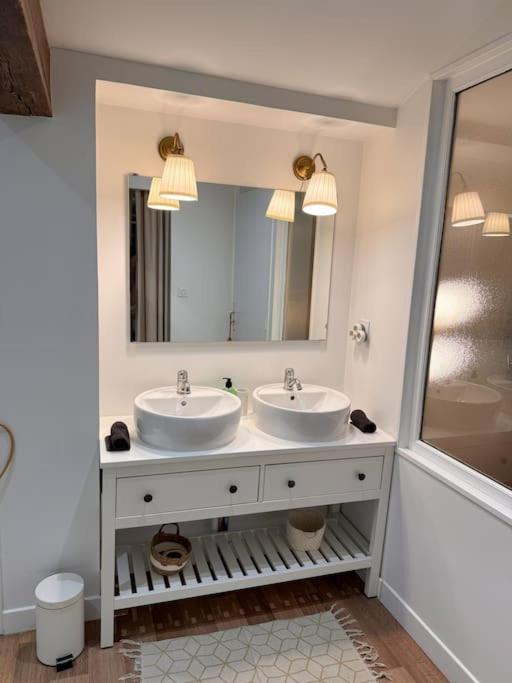 Maison + Parking Prive Au Coeur Angouleme 60M2 Exteriör bild